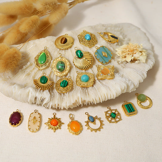 Stonewoven Gem Pendant