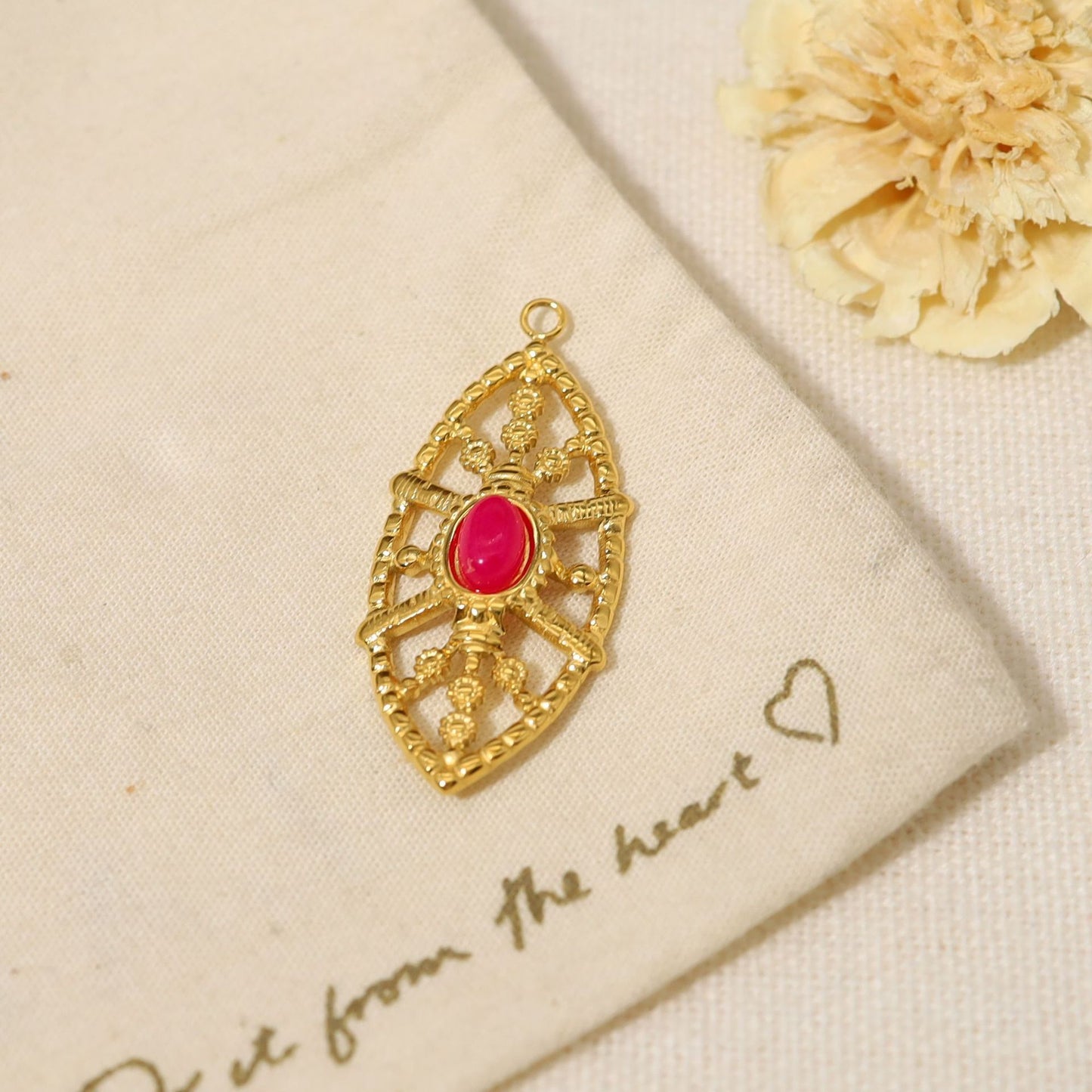 Stonewoven Gem Pendant