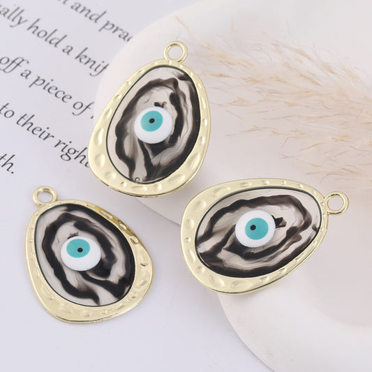 Swirl-Eyed Devil Talisman