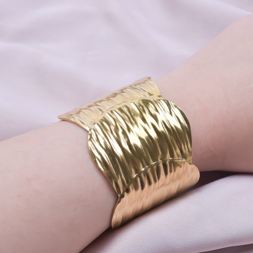 Ripple Cuff